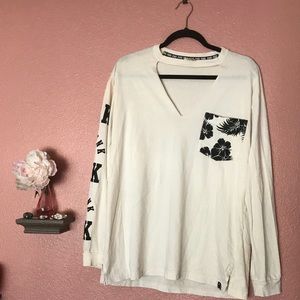 PINK 💕 super soft long sleeve v-neck